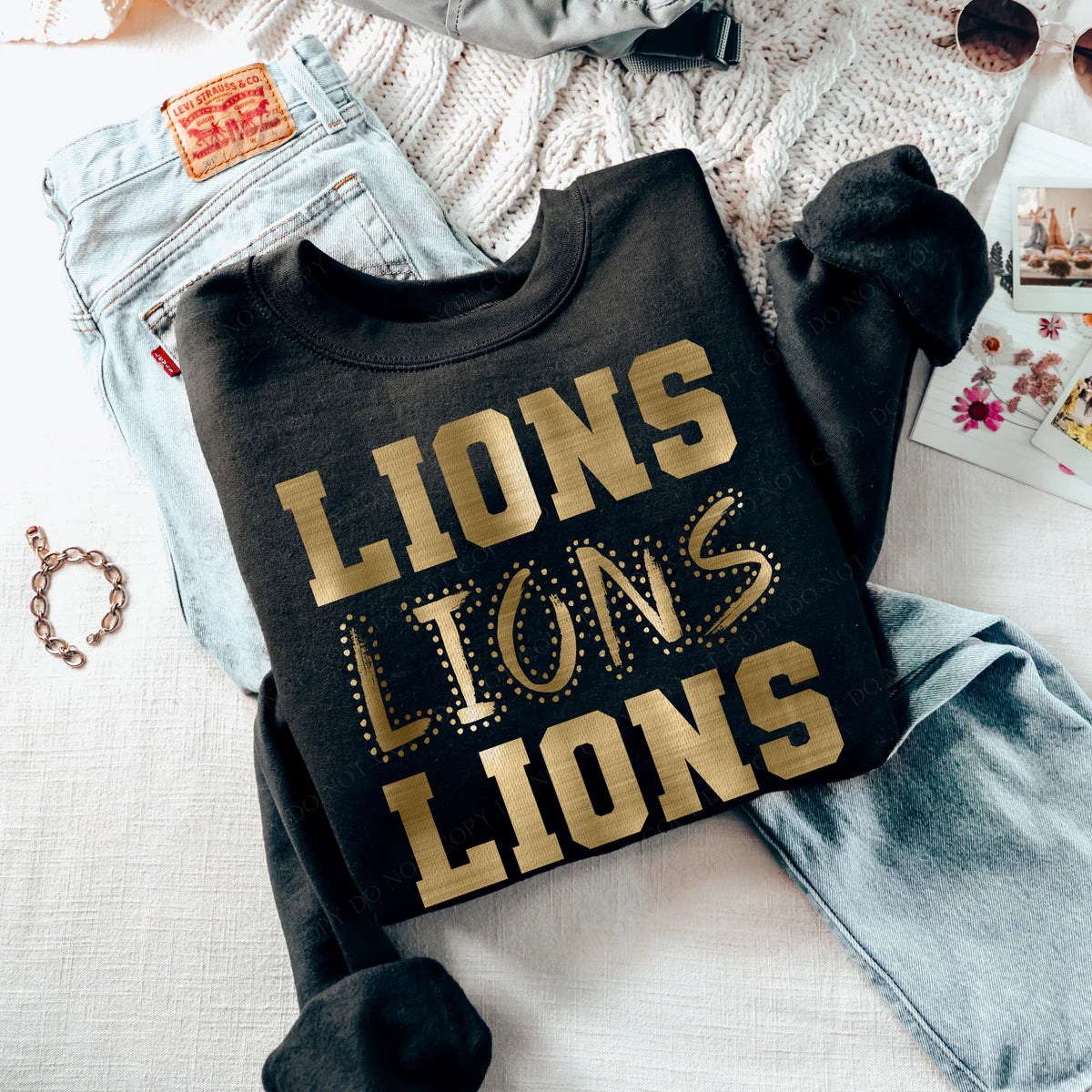 Metallic Lions Repeat