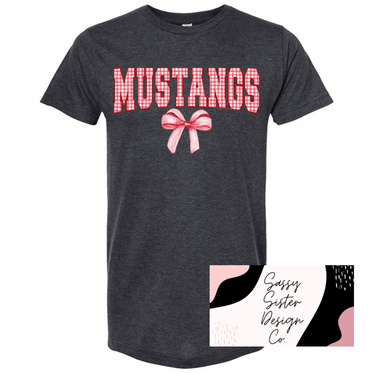 Red Checkered Mustangs With Bow